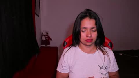 Snapshot of sexxyhot23 chatting on December 16, 2025, 5:23 am LINDA online show from December 16, 2025, 5:23 am