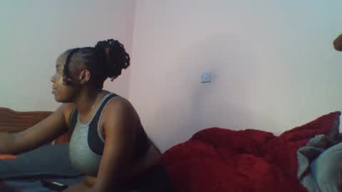 Snapshot of sexxypie7 chatting on December 14, 2025, 6:34 pm sexxypie7 online show from December 14, 2025, 6:34 pm