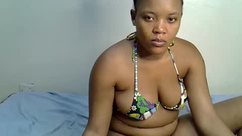 Snapshot of sexxythea_ chatting on October 9, 2025, 8:07 pm sexxythea_ online show from October 9, 2025, 8:07 pm