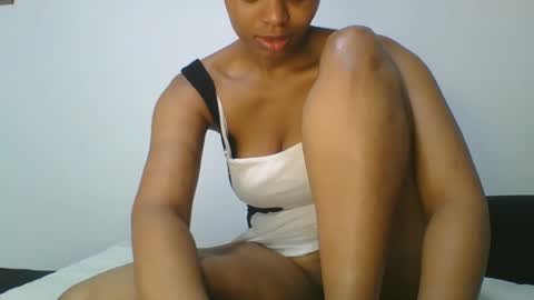 Snapshot of sexy__rhian chatting on December 29, 2024, 5:33 pm sexy rhian online show from December 29, 2024, 5:33 pm