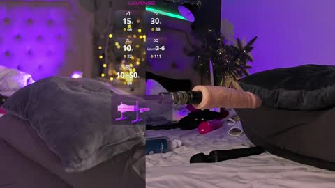 Snapshot of sexy_blonde_doll chatting on December 29, 2024, 11:07 am Lina online show from December 29, 2024, 11:07 am