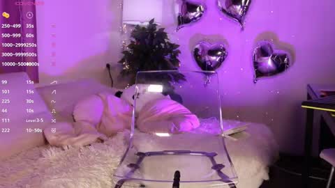 Snapshot of sexy_blonde_doll chatting on February 15, 2025, 11:47 pm Lina online show from February 15, 2025, 11:47 pm