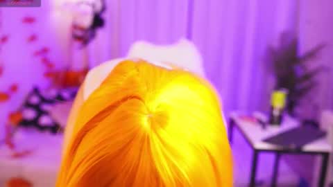 Snapshot of sexy_blonde_doll chatting on October 22, 2025, 11:48 pm Lina online show from October 22, 2025, 11:48 pm