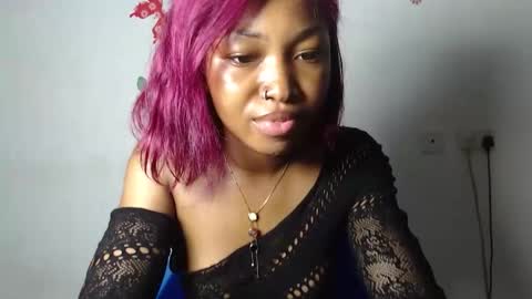 sexy_bluey247 online show from December 2, 2025, 7:42 pm