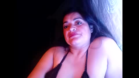 Camy Yamy online show from March 10, 2025, 4:28 am