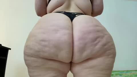 karla           instagram  online show from January 24, 2025, 8:11 pm