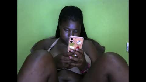 Snapshot of sexy_divana chatting on January 22, 2025, 7:03 pm sexy_divana online show from January 22, 2025, 7:03 pm