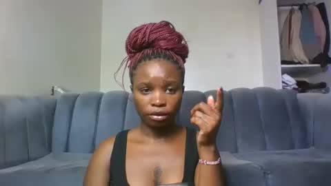 Trina online show from December 15, 2025, 10:19 am