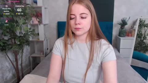 Snapshot of sexy_jenny18 chatting on March 5, 2025, 12:11 pm Jennifer online show from March 5, 2025, 12:11 pm