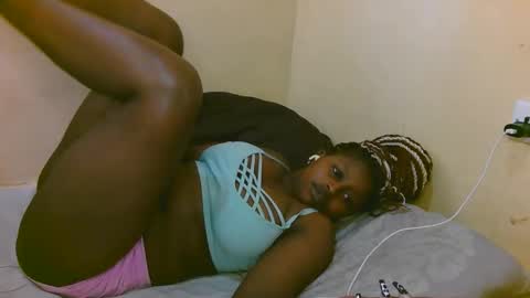 sexy_latasha online show from September 13, 2025, 7:41 am