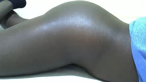 Loner online show from November 30, 2025, 3:54 am