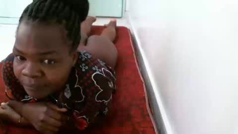 sexy_lunah online show from February 8, 2025, 9:56 am