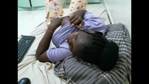 sexy_lunah online show from February 9, 2025, 7:41 pm