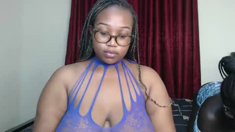 Snapshot of sexy_mistress5 chatting on October 27, 2025, 9:19 pm sexy online show from October 27, 2025, 9:19 pm
