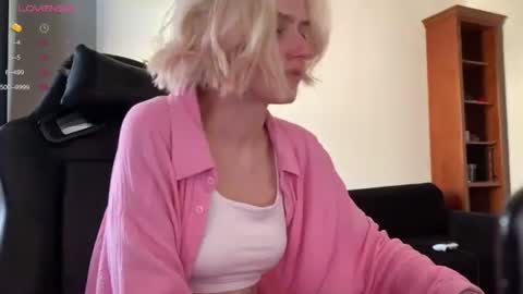 Sexy-Sweets online show from September 13, 2025, 10:15 am