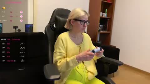 Sexy-Sweets online show from October 6, 2025, 10:07 pm