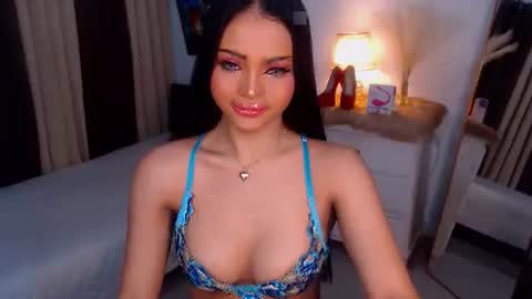 Snapshot of sexyadrianaqueents chatting on December 2, 2024, 2:09 am YOUR MISTRESS GODDESSS ADRIANA online show from December 2, 2024, 2:09 am