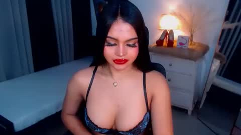 Snapshot of sexyadrianaqueents chatting on January 27, 2025, 7:35 am YOUR MISTRESS GODDESSS ADRIANA online show from January 27, 2025, 7:35 am