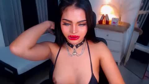Snapshot of sexyadrianaqueents chatting on February 4, 2025, 6:14 am YOUR MISTRESS GODDESSS ADRIANA online show from February 4, 2025, 6:14 am