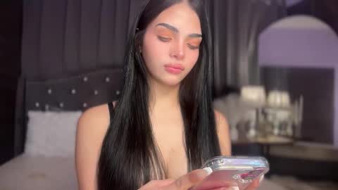 Snapshot of sexyadrianaqueents chatting on October 5, 2025, 2:43 am YOUR MISTRESS GODDESSS ADRIANA online show from October 5, 2025, 2:43 am