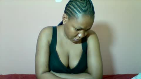 sexyapple2002 online show from October 29, 2025, 12:18 pm