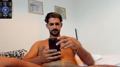 Snapshot of sexyasaf1018 chatting on October 24, 2025, 4:25 pm Asaf online show from October 24, 2025, 4:25 pm