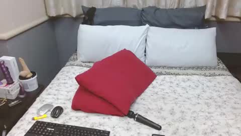 Snapshot of sexyassshaz chatting on December 10, 2024, 12:17 am shazz online show from December 10, 2024, 12:17 am