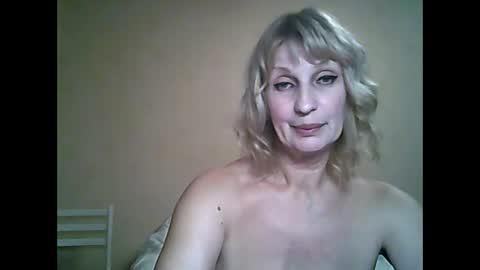 Snapshot of sexybabyforyou chatting on January 3, 2025, 2:32 am sexybabyforyou online show from January 3, 2025, 2:32 am