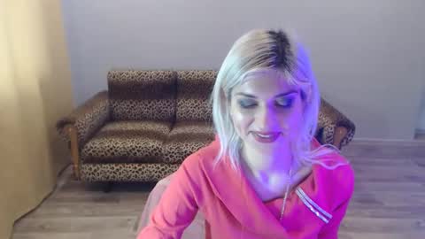 Snapshot of sexybeatriice chatting on February 1, 2025, 10:15 am sexybeatriice online show from February 1, 2025, 10:15 am