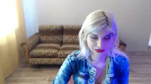 Snapshot of sexybeatriice chatting on February 23, 2025, 7:11 am sexybeatriice online show from February 23, 2025, 7:11 am