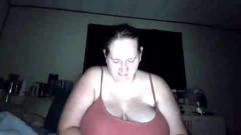 Etowngirl14 online show from October 9, 2025, 2:20 am