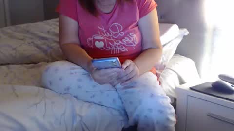 Snapshot of sexyblonde4u58 chatting on December 15, 2024, 4:29 am Sexyblonde4u58 online show from December 15, 2024, 4:29 am