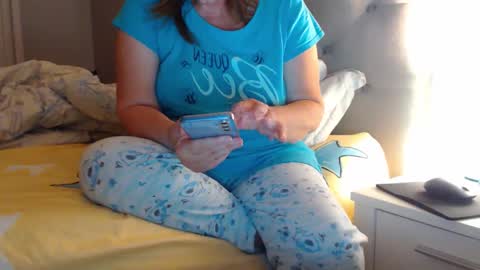 Snapshot of sexyblonde4u58 chatting on December 23, 2024, 4:55 am Sexyblonde4u58 online show from December 23, 2024, 4:55 am