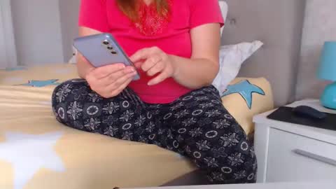 Snapshot of sexyblonde4u58 chatting on December 29, 2024, 1:17 pm Sexyblonde4u58 online show from December 29, 2024, 1:17 pm