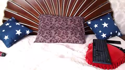 Lana online show from March 12, 2025, 11:42 am