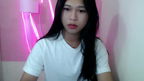 Snapshot of sexycale23 chatting on January 10, 2025, 5:26 am hunting CALEfornian online show from January 10, 2025, 5:26 am