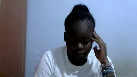 sexycarina254 online show from January 22, 2025, 9:57 am