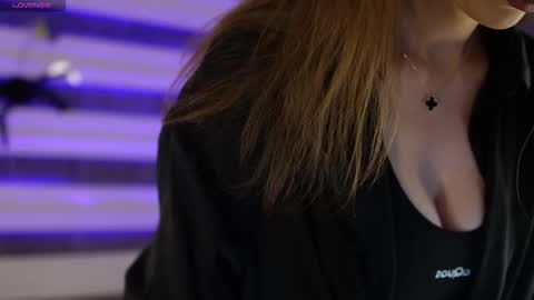 Snapshot of sexycelline chatting on November 17, 2025, 5:13 am Celline online show from November 17, 2025, 5:13 am