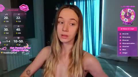 Sophia online show from December 17, 2025, 9:59 am