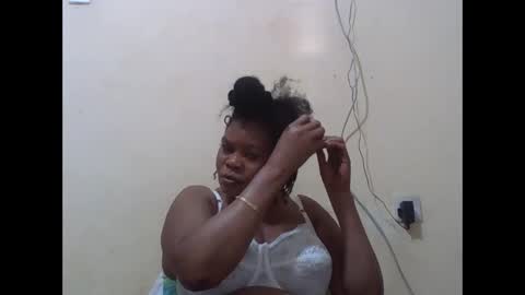 EMILY online show from October 19, 2025, 7:03 pm