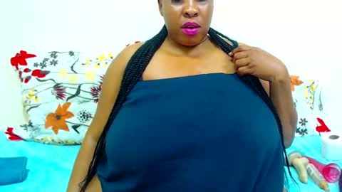 sexyebonylove89 online show from February 15, 2025, 7:17 pm