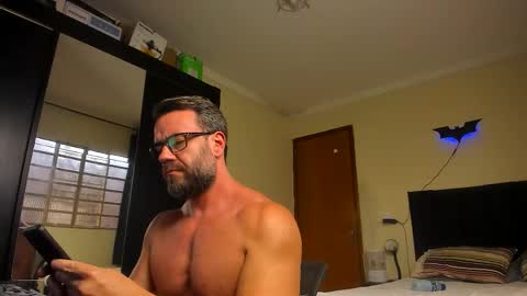 chris online show from November 11, 2025, 4:18 pm