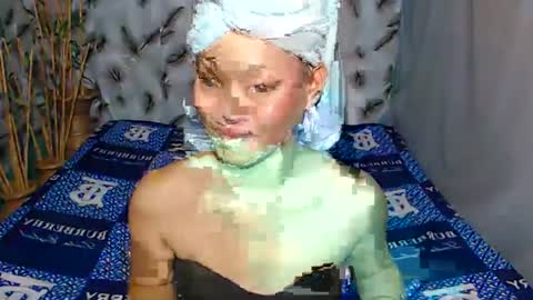 Snapshot of sexyhotrachelle chatting on March 2, 2025, 12:01 pm Rachelle online show from March 2, 2025, 12:01 pm