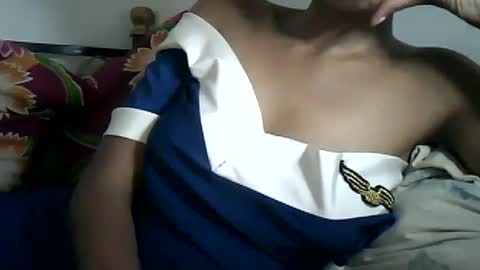 sexylarra12 online show from December 15, 2024, 12:17 pm