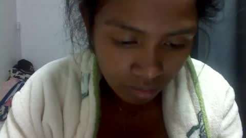 sexylarra12 online show from September 25, 2025, 6:50 am