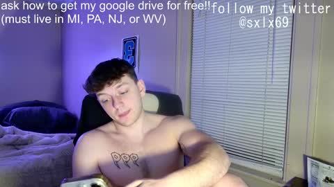 Snapshot of sexylax69 chatting on March 11, 2025, 12:44 am sexylax69 online show from March 11, 2025, 12:44 am