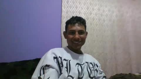 Sexy leon online show from March 3, 2025, 8:49 am