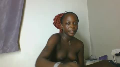 Snapshot of sexylindah chatting on December 15, 2025, 10:25 pm sexylindah online show from December 15, 2025, 10:25 pm