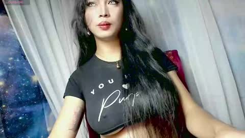 April online show from November 9, 2025, 10:41 pm