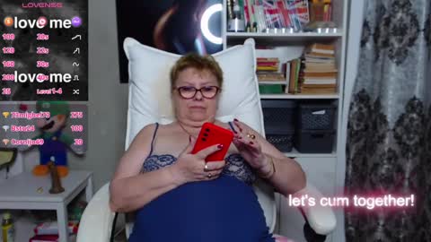 Snapshot of sexylynette4u chatting on January 6, 2025, 4:02 pm sexylynette4u online show from January 6, 2025, 4:02 pm